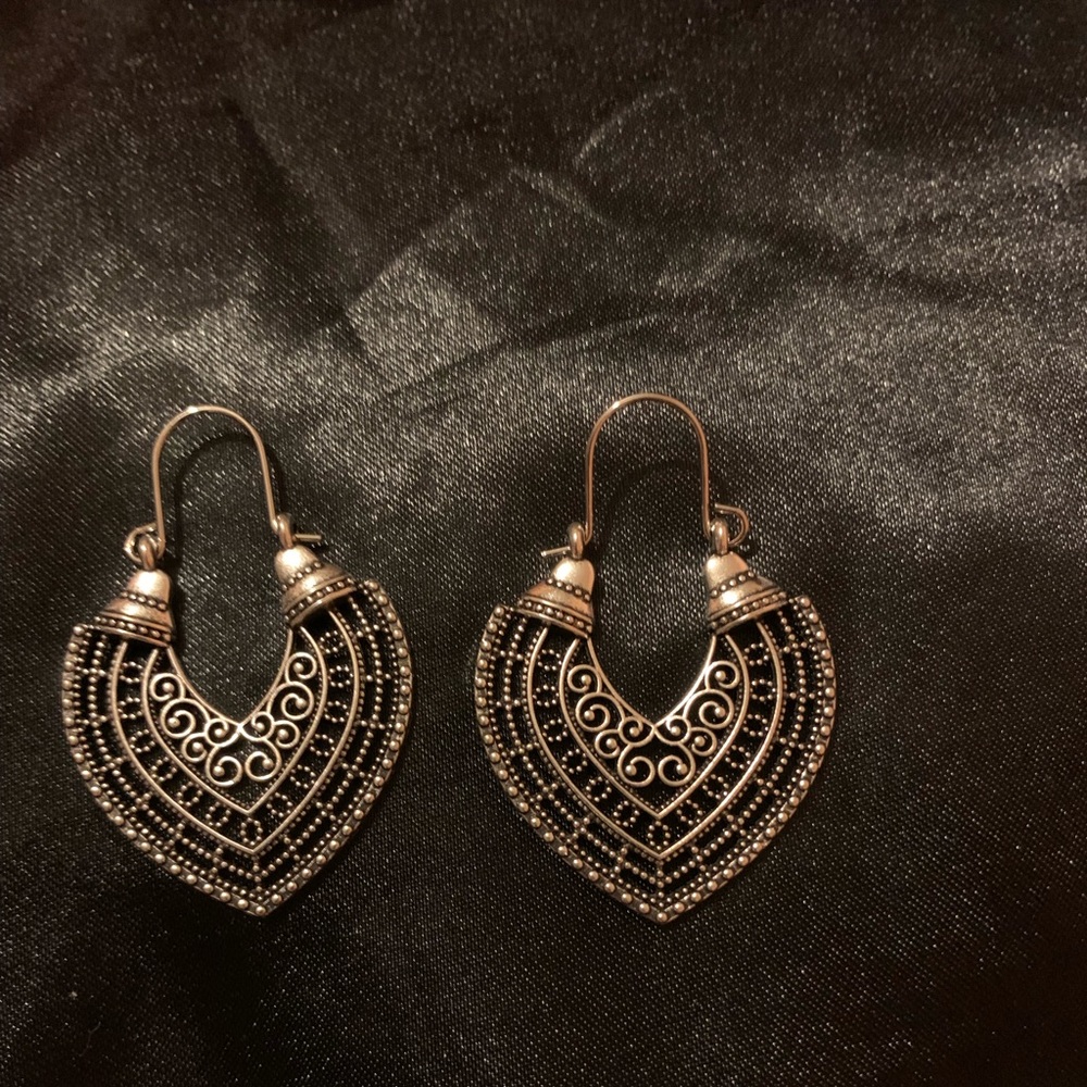 Brand new silver tone boho earrings
